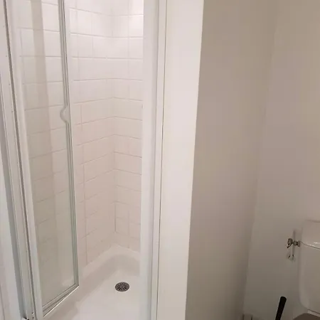 Independante * مايين